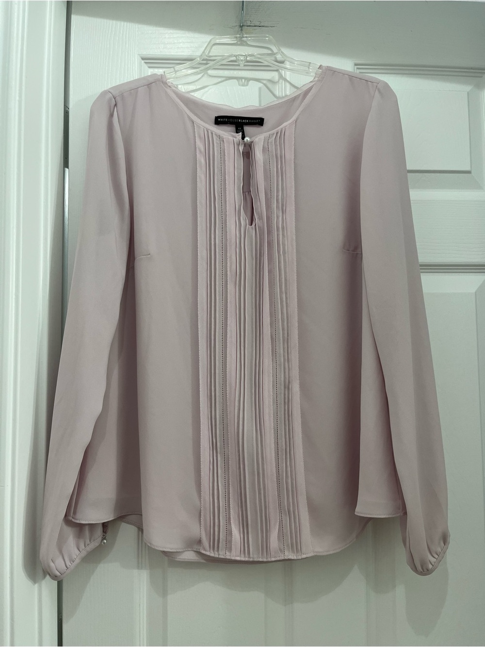 White House Black Market Light Mauve Pintuck Front Blouse